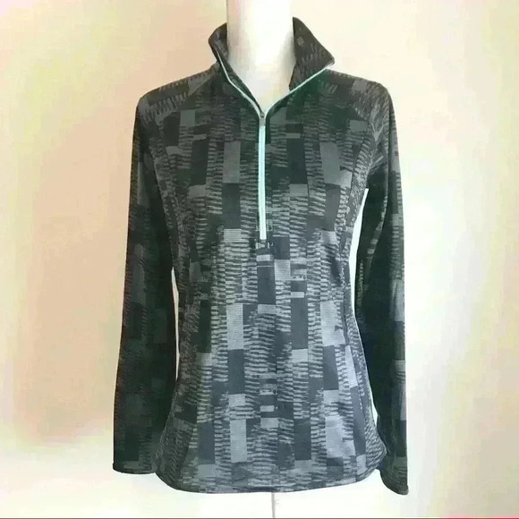 Under Armour Threadborne Run Fitted Half Zip Top Gray Black Color Block - Picture 1 of 7